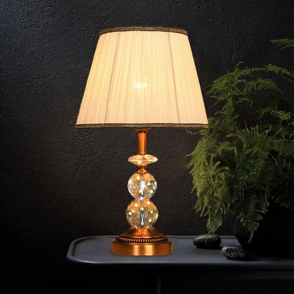 Lámpara de Mesa Elegante en Cristal Cincelado