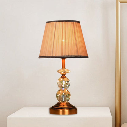 Lámpara de Mesa Elegante en Cristal Cincelado