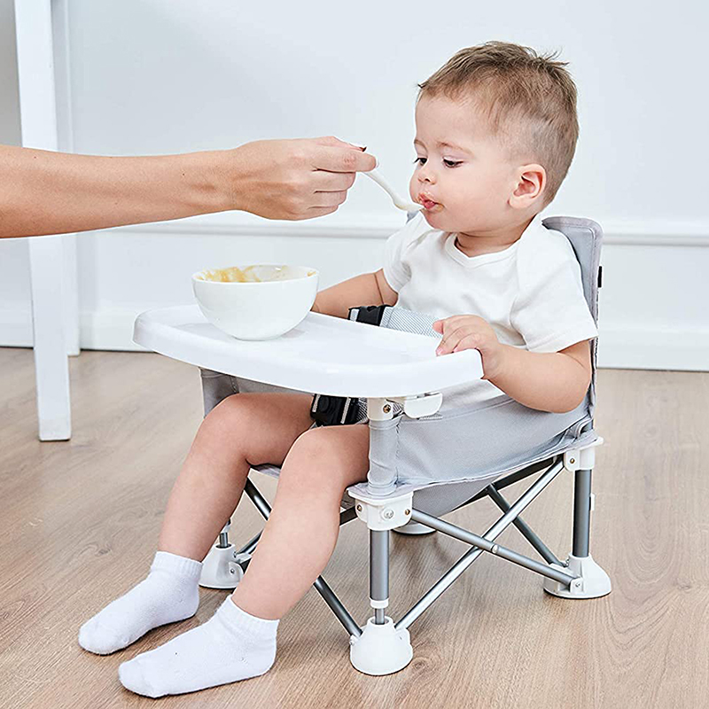 Asiento elevador de mesa para niño